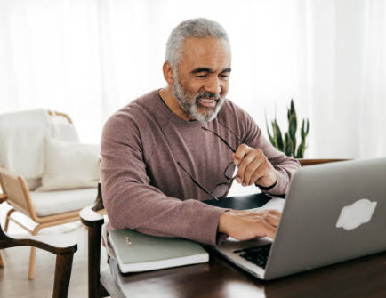 senior man shop plans